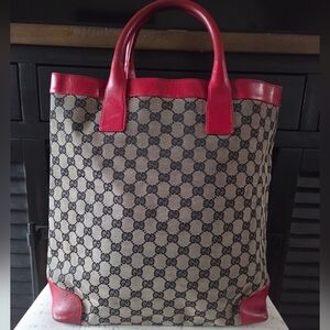 Gucci 002-1121 Beige and Red Canvas Leather Tote